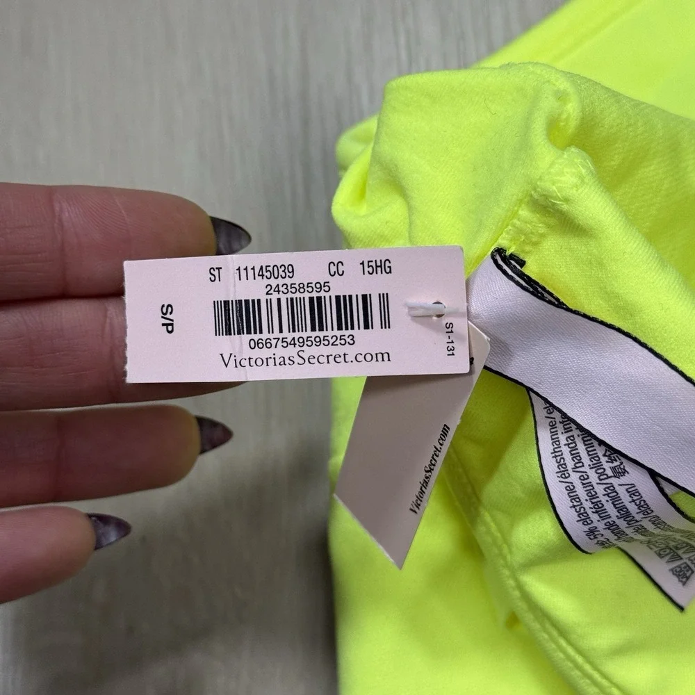 Victoria's Secret‎ Size Small Sport Neon Yellow Logo Band Racerback Sports Bra